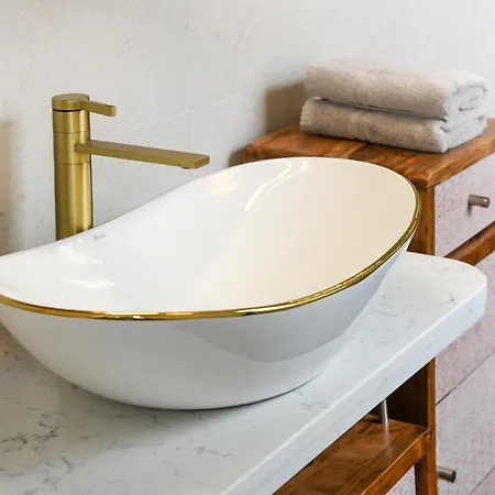 Haus Christine 1 アパート